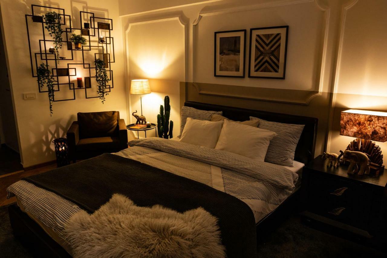 Qult - Up In The Sky Apartment บูคาเรสต์ ภายนอก รูปภาพ