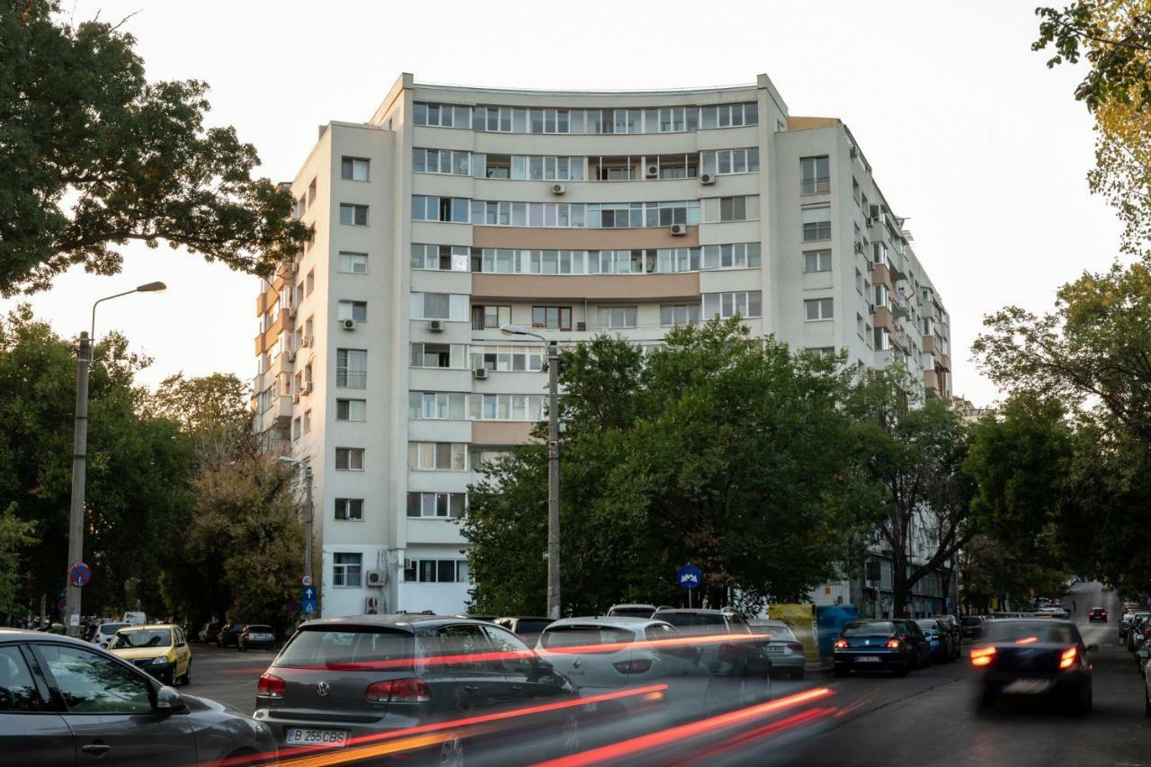 Qult - Up In The Sky Apartment บูคาเรสต์ ภายนอก รูปภาพ